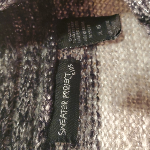 NWT Sweater Project - Picture 2 of 3